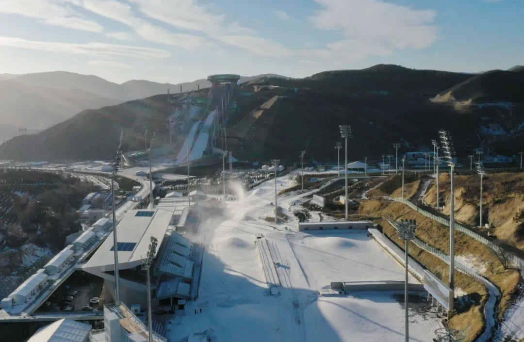 衛(wèi)星見(jiàn)證，這里如何變身“冬奧小城”