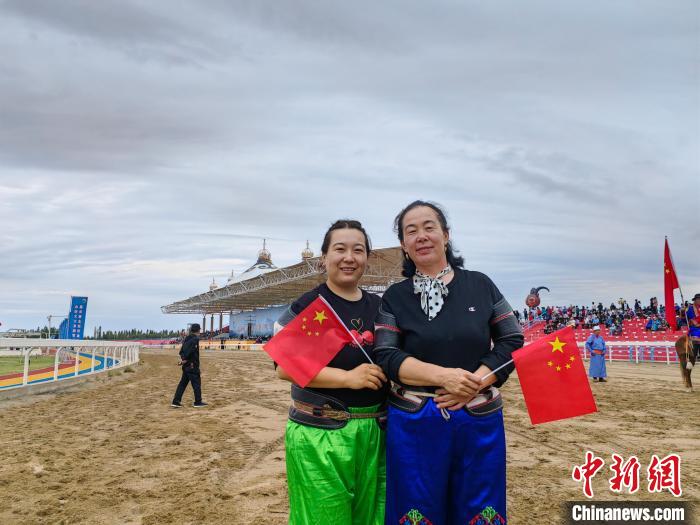 “90后”在酒泉：“摔跤吧！媽媽”