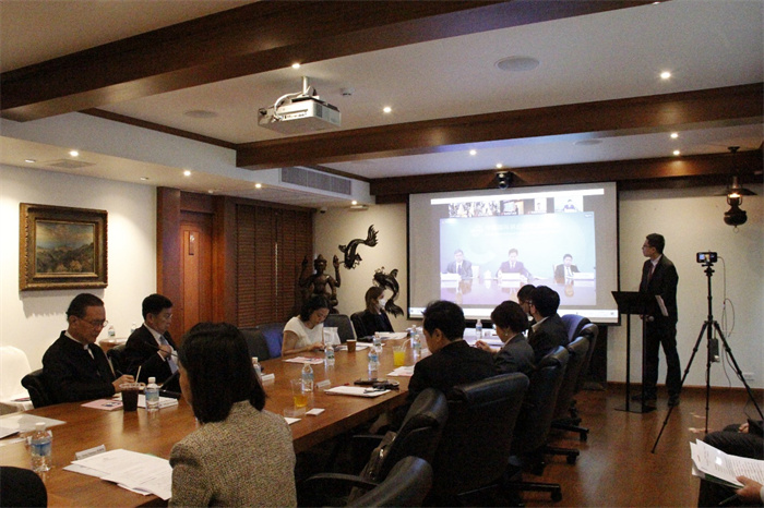  中國(guó)貿(mào)促會(huì)副會(huì)長(zhǎng)張慎峰視頻致辭。中國(guó)貿(mào)促會(huì)駐泰國(guó)代表處供圖