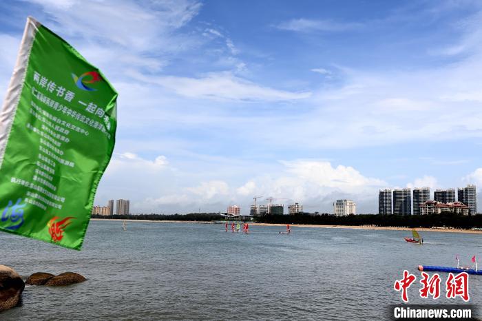 迷人的東山海景?！埥鸫?攝