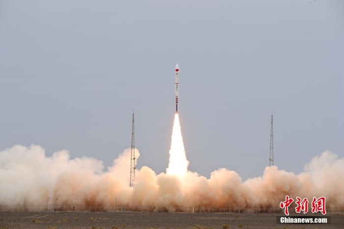 北京時(shí)間2023年8月10日12時(shí)03分，谷神星一號(hào)遙七運(yùn)載火箭在我國酒泉衛(wèi)星發(fā)射中心成功發(fā)射升空，將搭載的西光壹號(hào)01星等7顆衛(wèi)星順利送入預(yù)定軌道，發(fā)射任務(wù)獲得圓滿成功。此次任務(wù)是谷神星一號(hào)運(yùn)載火箭第7次飛行。汪江波 攝