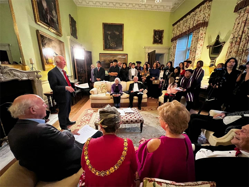 藝術(shù)節(jié)舉辦的人文交流活動。主辦方供圖