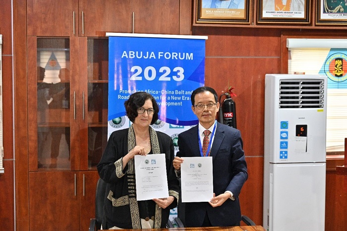 浙江師范大學(xué)非洲研究院與尼日利亞古紹研究所續(xù)簽戰(zhàn)略合作協(xié)議。浙江師范大學(xué)非洲研究院供圖