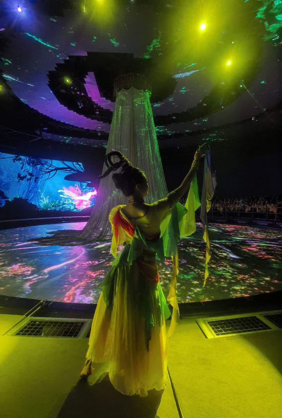 　　《天釀》演出場(chǎng)景。本報(bào)記者常雯宜攝