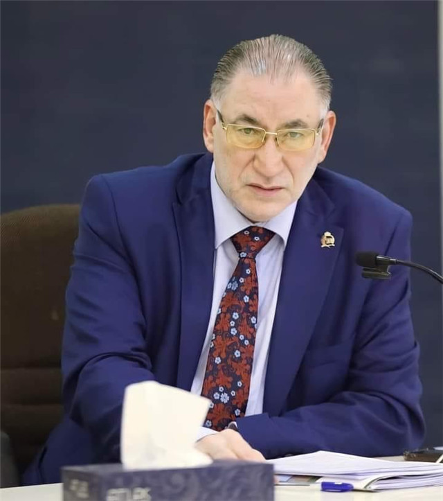 圖為約旦侯賽因·本·塔拉勒大學(xué)教授哈?！み_(dá)賈。受訪者供圖