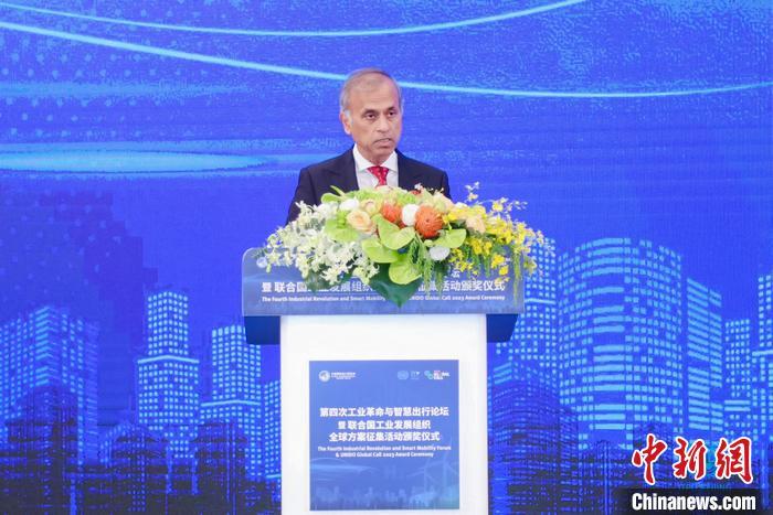 聯(lián)合國駐華協(xié)調(diào)員常啟德發(fā)表演講。