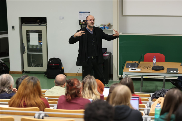 圖為講座現(xiàn)場(chǎng)。布魯塞爾中國(guó)文化中心供圖