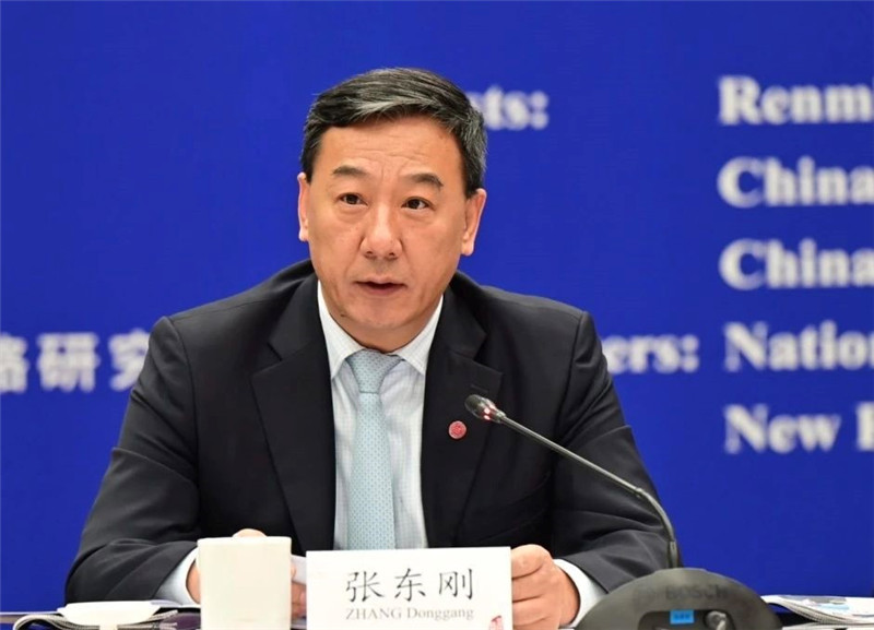 中國人民大學黨委書記、國家發(fā)展與戰(zhàn)略研究院理事長張東剛作論壇開幕致辭。主辦方供圖
