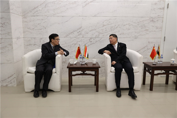 李永明同埃及趙劉慶公參會談交流。主辦方供圖