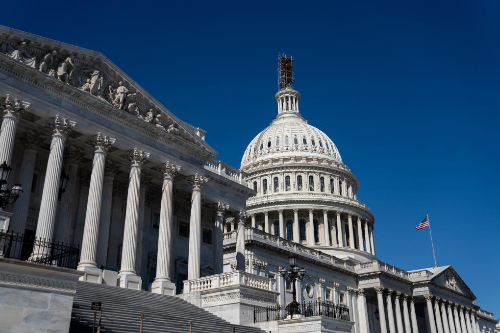 圖為2023年10月11日在美國首都華盛頓拍攝的國會大廈。新華社記者 劉杰 攝
