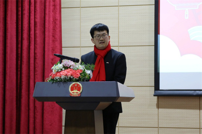 中國駐阿爾及利亞大使李健致辭。中國駐阿爾及利亞大使館供圖