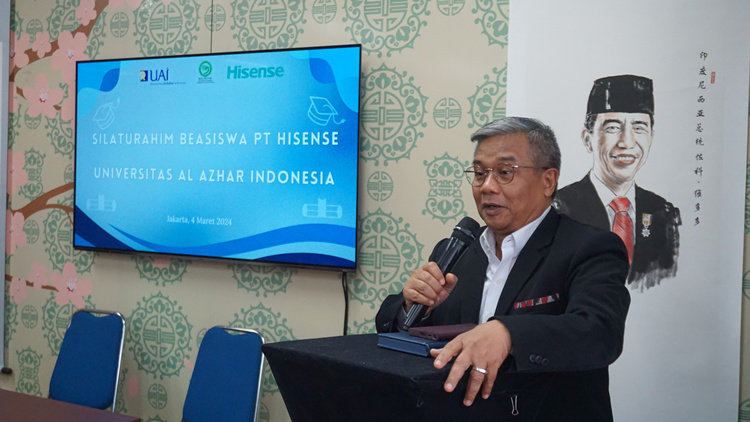 阿拉扎大學(xué)校長(zhǎng)亞塞普致辭。阿拉扎大學(xué)孔子學(xué)院供圖