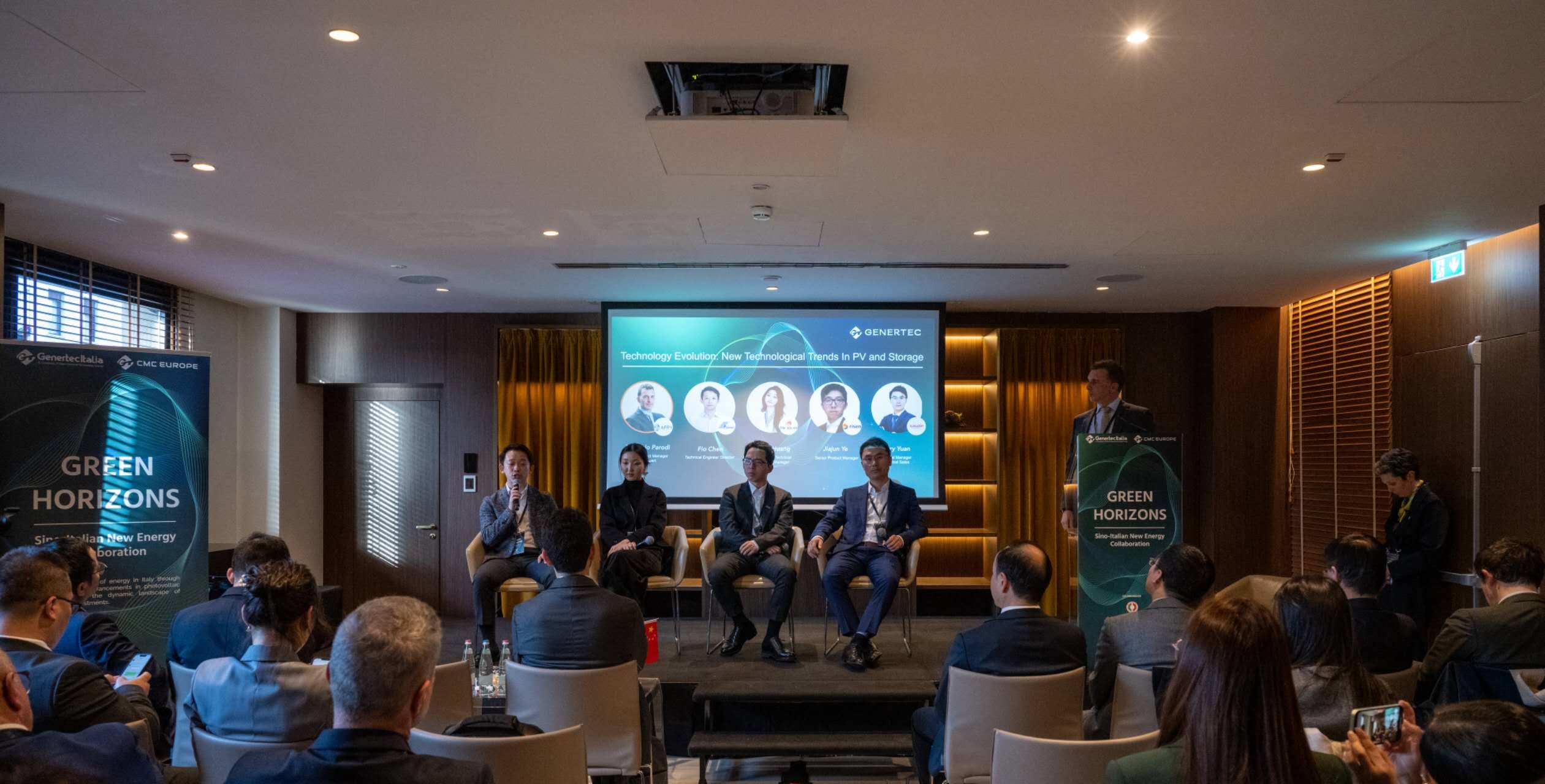 中方企業(yè)代表就新能源技術(shù)發(fā)展趨勢(shì)分享觀點(diǎn)。主辦方供圖