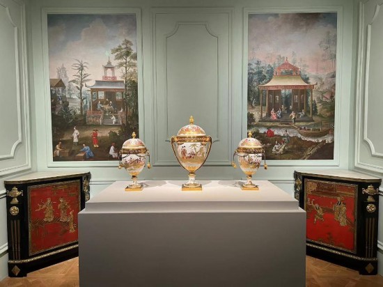 路易十五王后瑪麗·萊什琴斯卡的“中國人廳”。新華社記者徐壯 攝