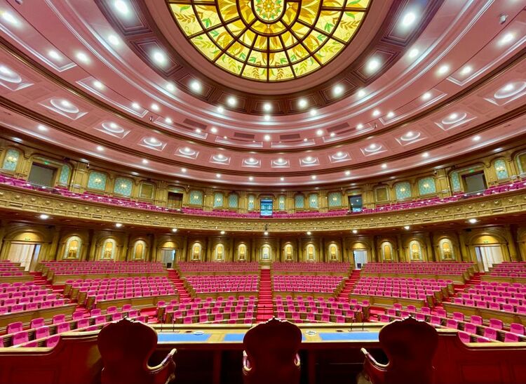 第1視點(diǎn)丨這兩座大樓，見證著中塔友誼