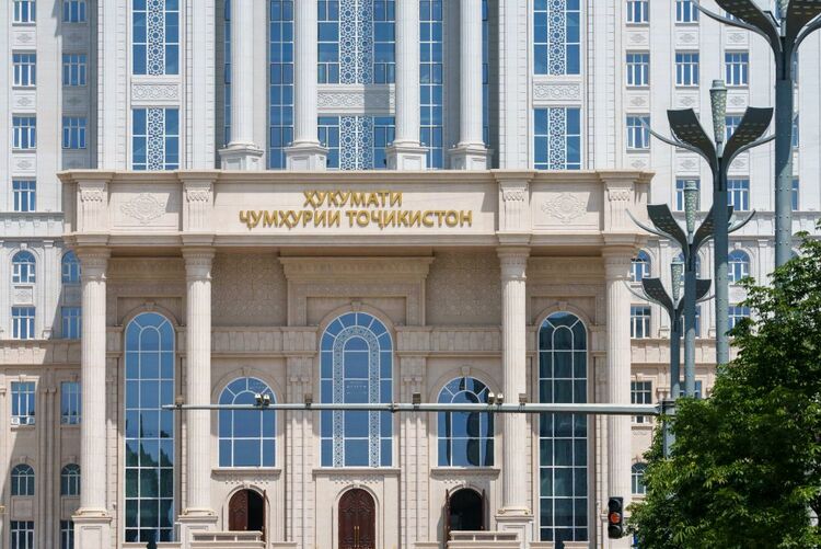 第1視點(diǎn)丨這兩座大樓，見證著中塔友誼