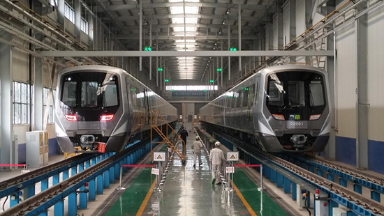 石家莊地鐵二號(hào)線列車。 中車齊車集團(tuán)石家莊公司供圖