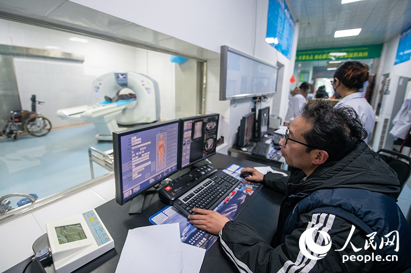 震中日記｜“謝謝，曼巴啦！”