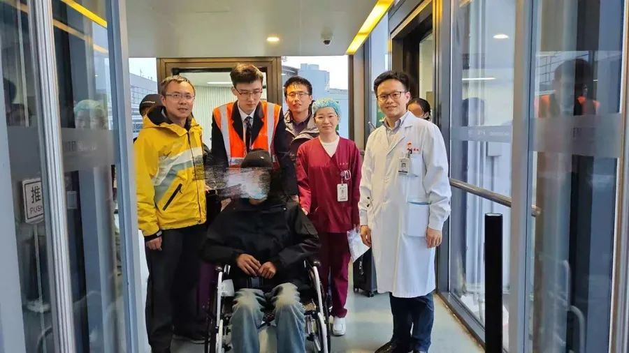 17歲少年咳嗽發(fā)熱15天，找不到感染原因！一查心臟更嚇人！上海醫(yī)生出手→