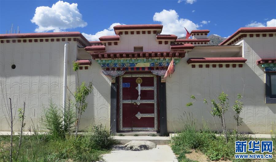（新華全媒頭條·走向我們的小康生活·圖文互動(dòng)）（5）扎西德勒，我們的新家園——西藏易地扶貧搬遷搬出幸福美好新生活