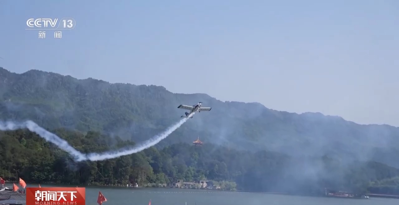 從特色小城到世界級商圈 這個“五一”很有“國際范”！