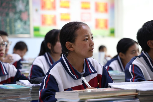 講好中華民族共同體故事，讓網絡“連心”更“聚心”