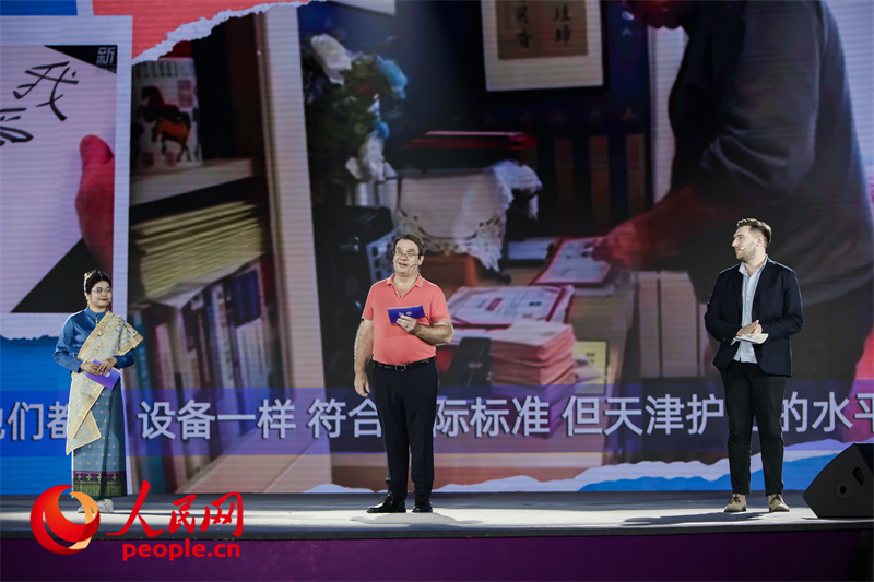 從左至右分別為馬星彤、皮安睿、柯明可。人民網(wǎng)記者 于凱攝