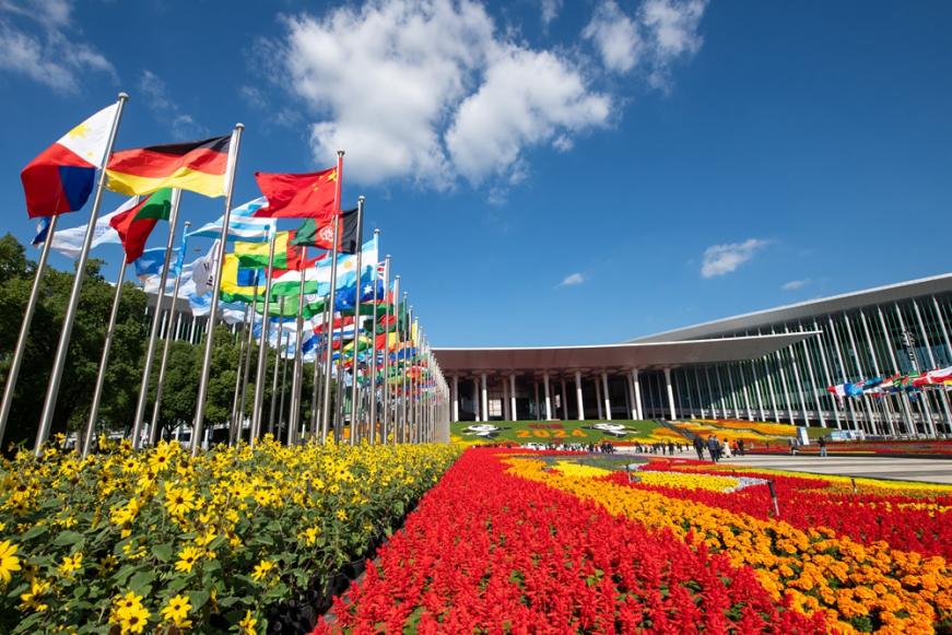 第七屆中國(guó)國(guó)際進(jìn)口博覽會(huì)會(huì)場(chǎng)。人民網(wǎng)記者 翁奇羽攝