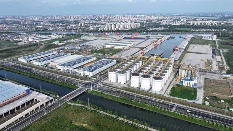 航拍黃碼港產(chǎn)業(yè)園。蔣童攝