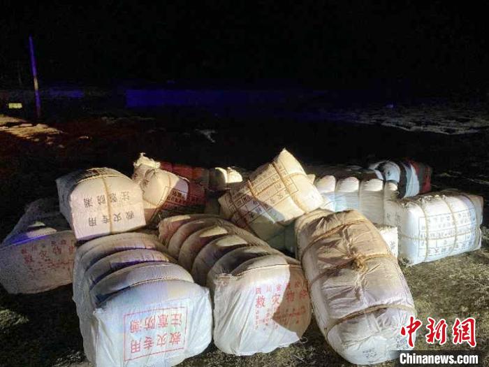 四川石渠地震：電網運行正常第一批救援物資運抵震區(qū)