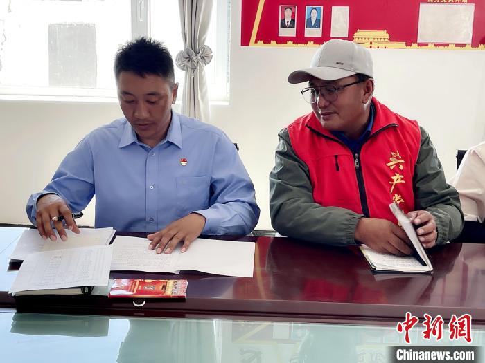 祁連山下“第一書記”手賬:振興路走的是“齊心路”