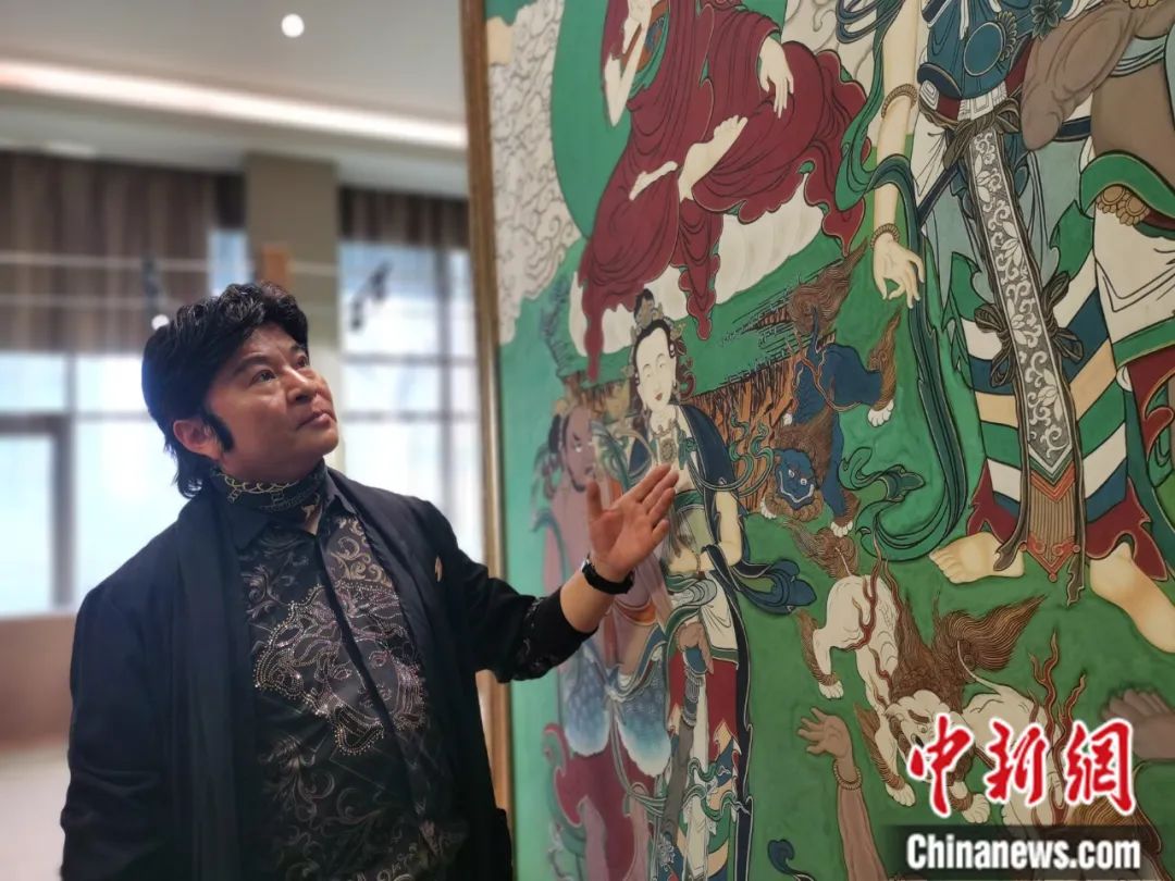 國家一級美術師劉觖。張?zhí)砀?攝