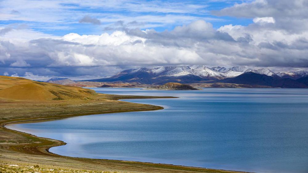 壯麗湖泊。金阿次仁攝