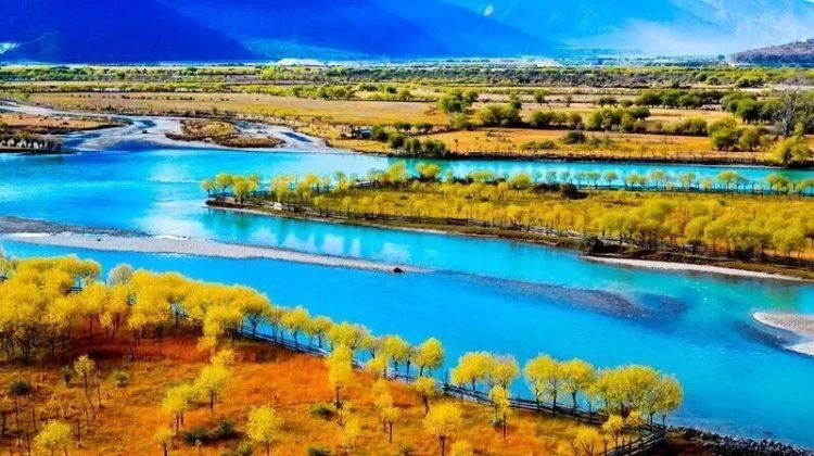 懂西藏的人，一定不會(huì)錯(cuò)過(guò)林芝的秋天