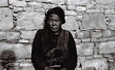 農(nóng)奴次仁拉姆被強迫抵債