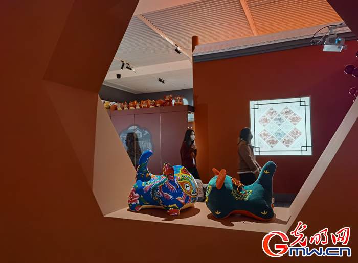 【新春走基層】視頻丨虎年看虎展！來(lái)國(guó)博感受虎文化