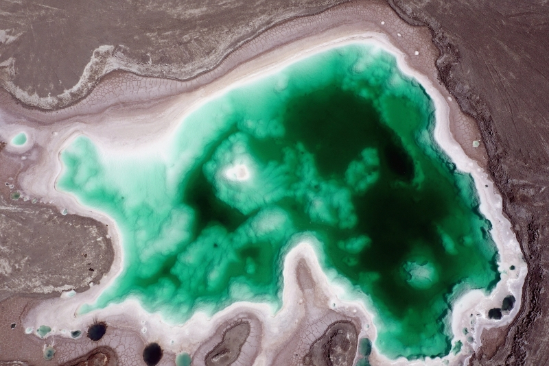 “鹽灘碧水”翡翠湖。宋忠勇攝